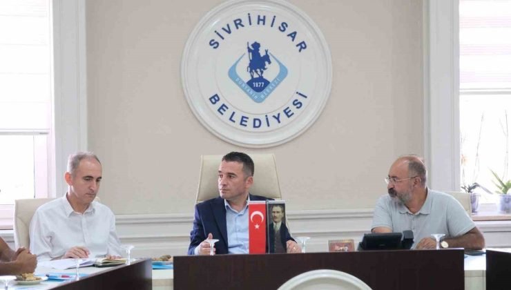 Sivrihisar Belediyesi’nden çalışanlara yüzde 30 zam müjdesi