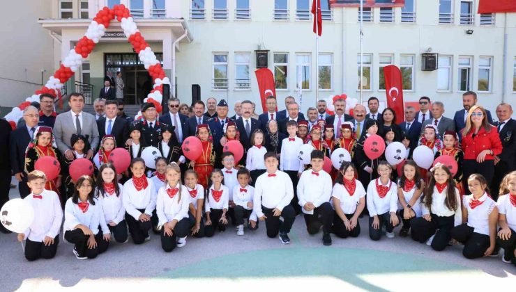 2024-2025 Eğitim Öğretim Yılı düzenlenen törenle başladı