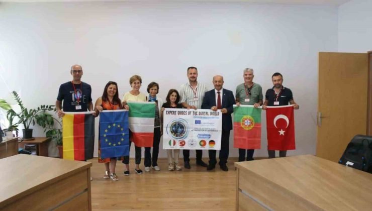 Avrupa’dan 10 öğretmen Kütahya’ya konuk oldu