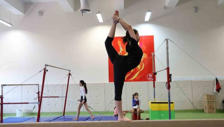 Cimnastik ile spor hayatına başlayan çocuklar diğer branşlarda da büyük başarı gösteriyor