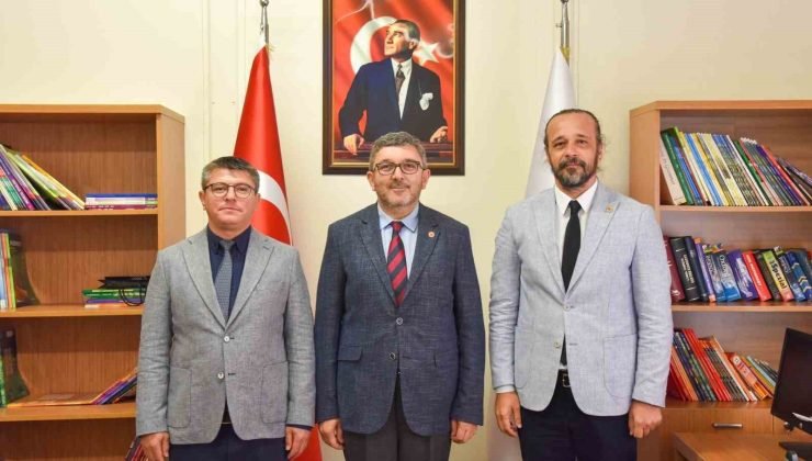 Doç. Dr. Yasin Acar göreve başladı