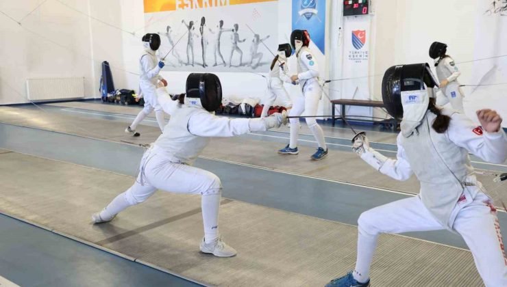 Eskrim kursuna giden çocuklar büyük gelişim gösteriyor.