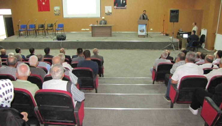 Hisarcık’ta “Peygamberimiz ve Şahsiyet İnşası” konulu konferans