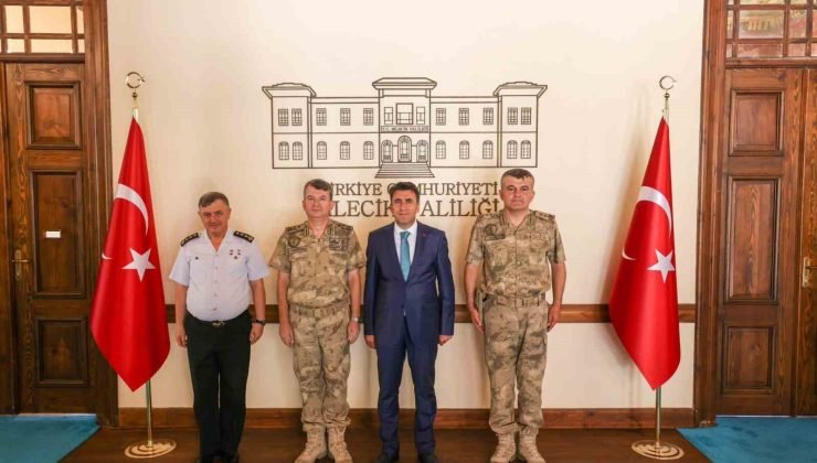 Korgeneral, Tanrıverdi’den Vali Aygöl’e ziyaret