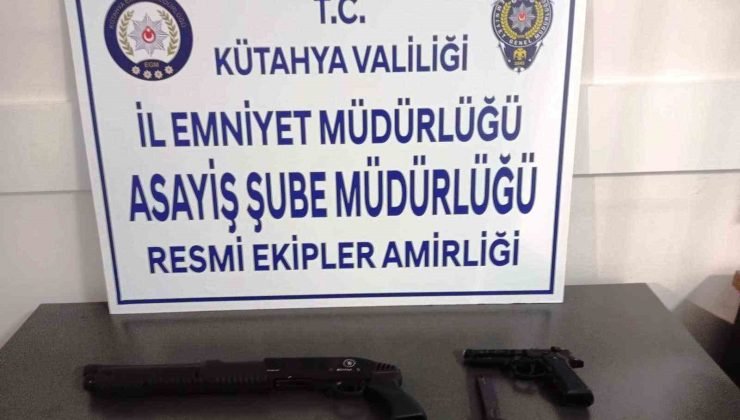 Kütahya’da eşini tehdit eden şahıstan pompalı tüfek ve kurusıkı tabanca ele geçirildi