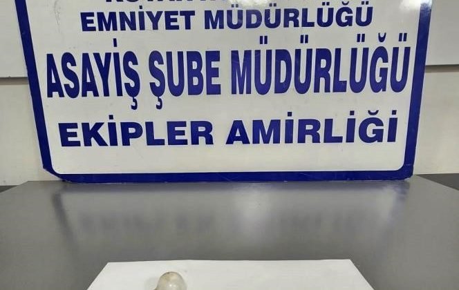 Kütahya’da uyuşturucuyla yakalanan şüpheli gözaltına alındı