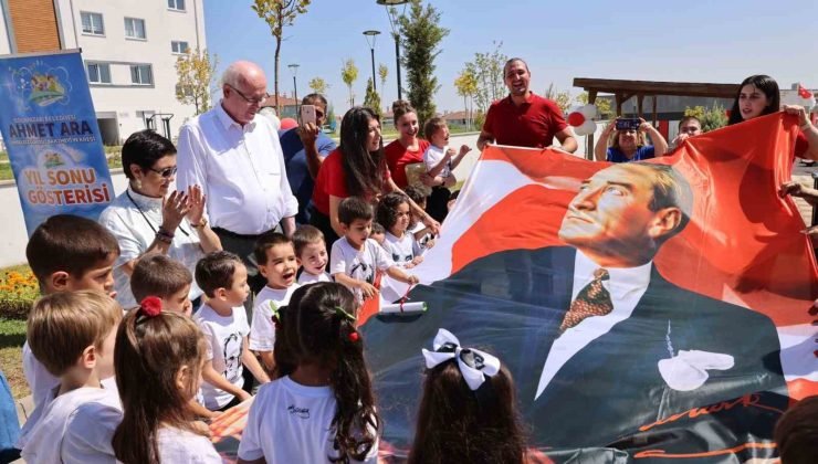 Özel çocukların yıl sonu gösterisi