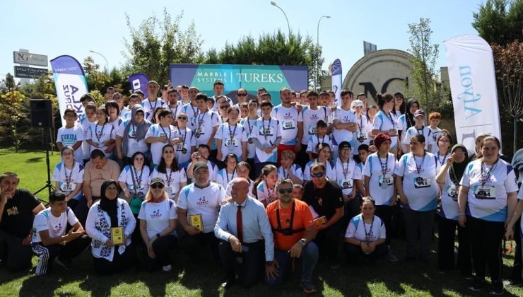 Özel sporcular Frig Maratonu’nda koştu