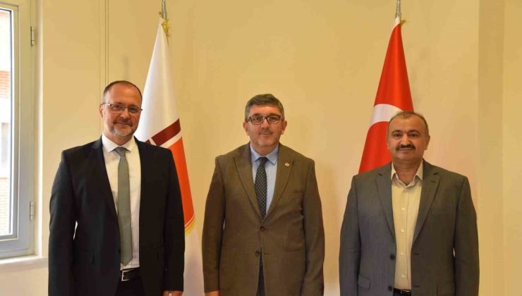 Ziraat ve Doğa Bilimleri Fakültesinde Dekanlıklığı’na Prof. Dr. Sayıncı atandı