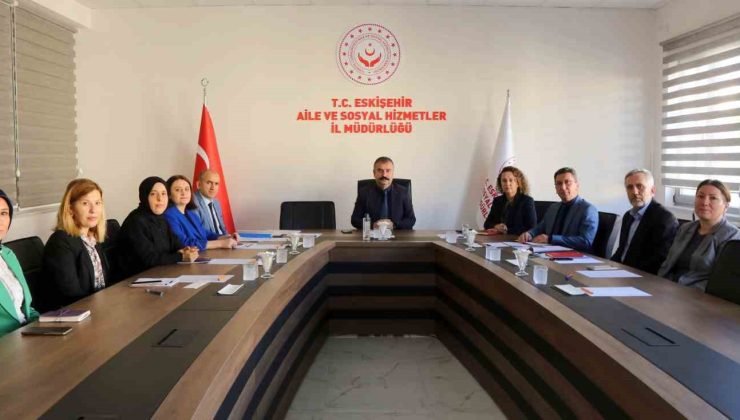 Aile ve Sosyal Hizmetler İl Müdürlüğü’nden değerlendirme toplantısı