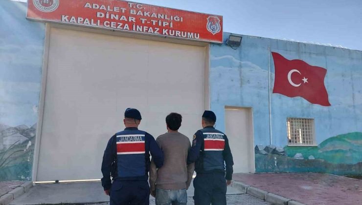 Basit cinsel saldırı suçundan aranan şahsı jandarma yakaladı