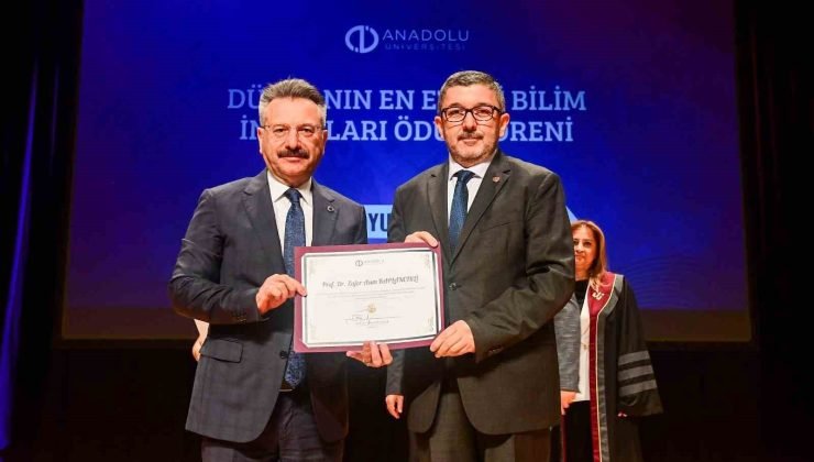 BŞEÜ Rektörü Kaplancıklı’ya üstün başarı ödülü