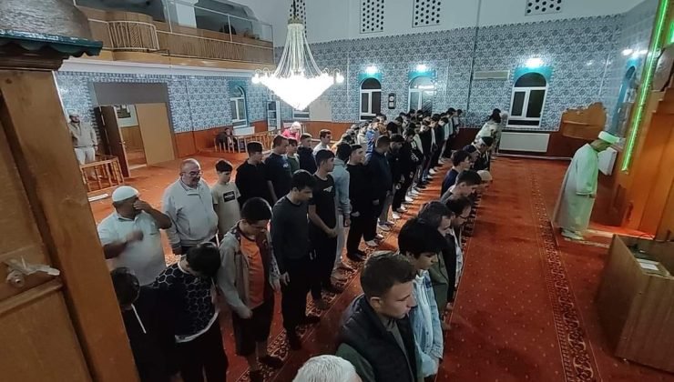 Gediz’de cami gençlik buluşması