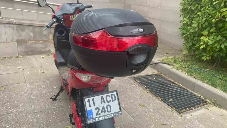 Otomobil ile motosiklet çarpıştı: 1 yaralı