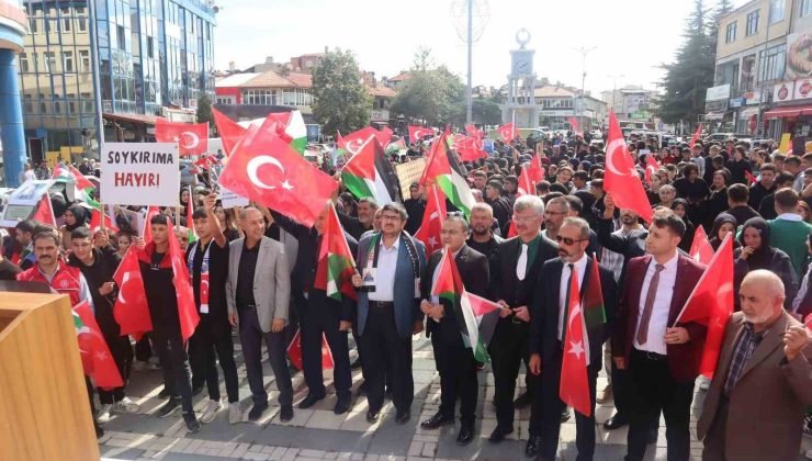 Şuhut’ta Gazze’ye destek için yürüdüler