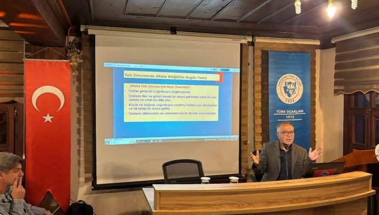 Türk Ocağı’nda Prof. Dr. Ali Akar, ortak alfabenin önemine dikkat çekti
