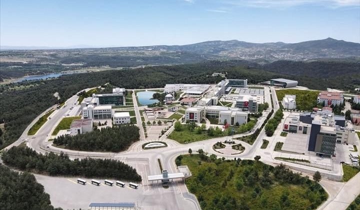 Uşak Üniversitesi 4. Kez Dünyanın en iyi üniversiteleri arasında yer aldı