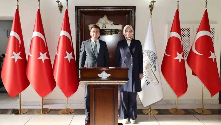 Vali Aygöl, Afyonkarahisar ve Burdur valilerini ziyaret etti