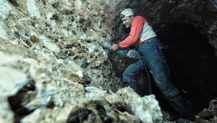 Yerin 65 metre altında lületaşını anlattılar