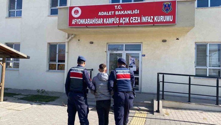 5 yıl hapis cezasıyla aranan şahsı jandarma yakaladı