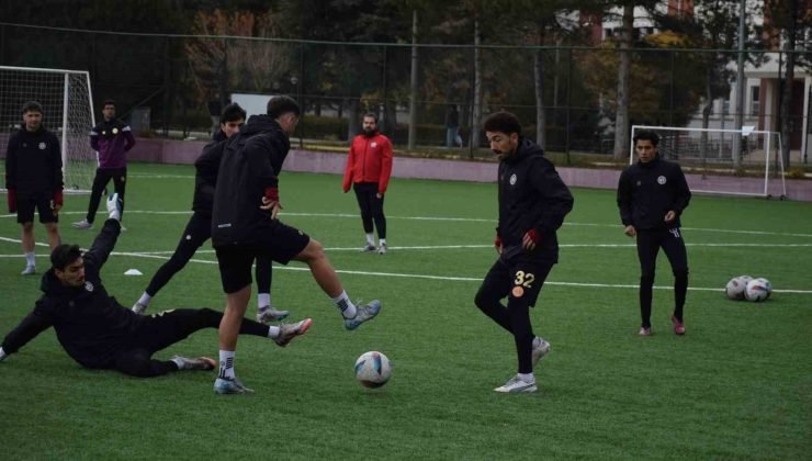 Anadolu Üniversitesi, Karşıyaka maçı hazırlılarını tamamladı