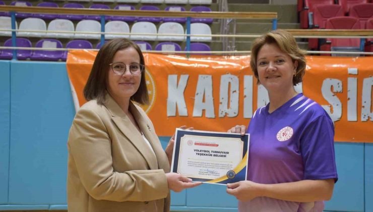 ‘Kadına Şiddete Sıfır Tolerans’ voleybol turnuvası sona erdi