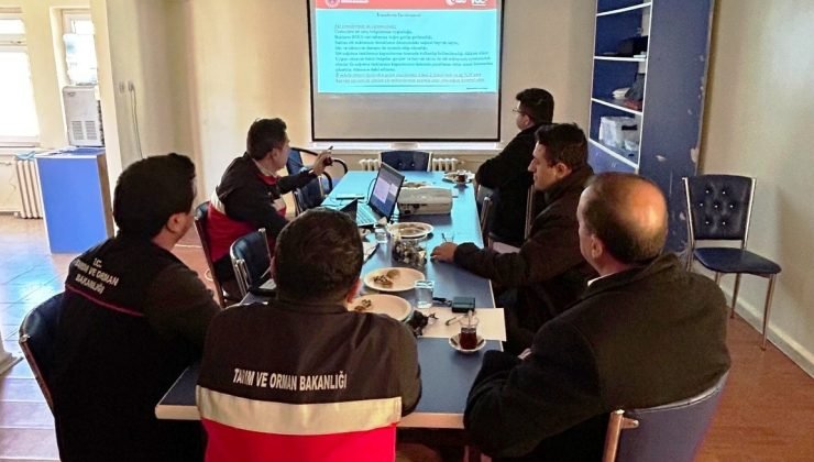 Emet ve Hisarcık İlçe Tarım Müdürlüğü personeline süt kayıt sistemi eğitimi