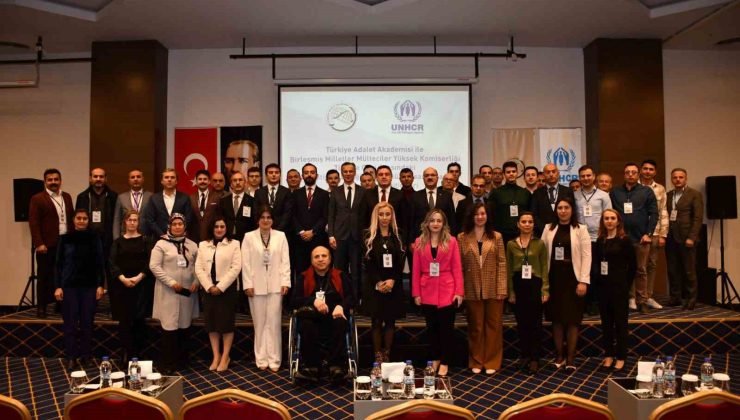 Eskişehir’de ’Türkiye Adalet Akademisi İç Anadolu Bölgesi Yaygınlaştırma Eğitimi’ başladı