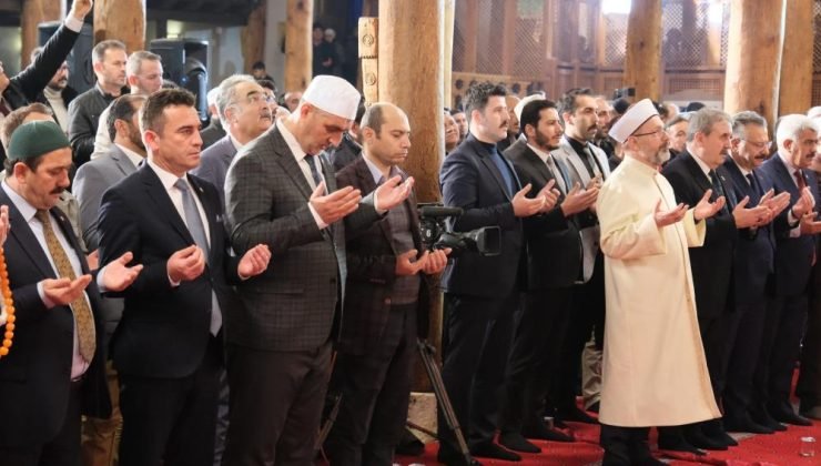 Eskişehir’deki Tarihi Ulu Camii’de Tarihi Bir Gün Yaşandı