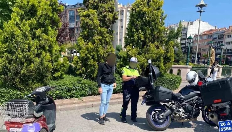 Eskişehir’de Trafik Denetimlerinde 8 Bin 95 Ceza Uygulandı