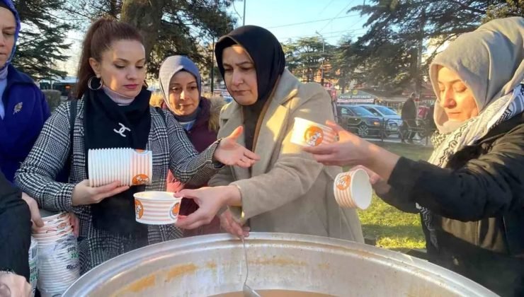 Eskişehir’de Yapılan Çorba İkramına Yoğun İlgi