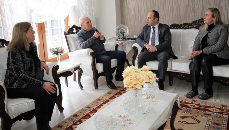 Eskişehir İl Emniyet Müdürü, Şehit Ailesini Ziyaret Etti