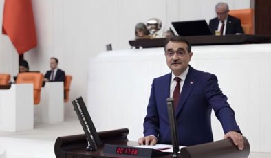 Fatih Dönmez: Ramazan Bayramı, kardeşlik ve muhabbet iklimidir