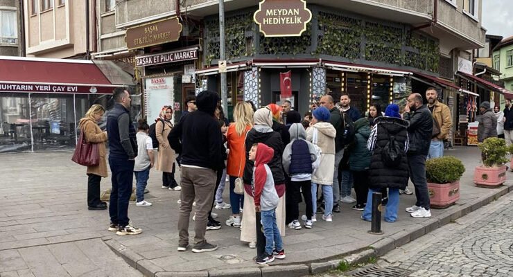 Eskişehir’de Tarihi Odunpazarı Evleri’nde Bayram Yoğunluğu