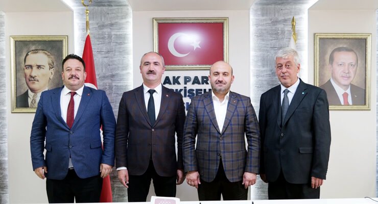 Başkan Haydar Çorum’dan Albayrak’a Hayırlı Olsun Ziyareti