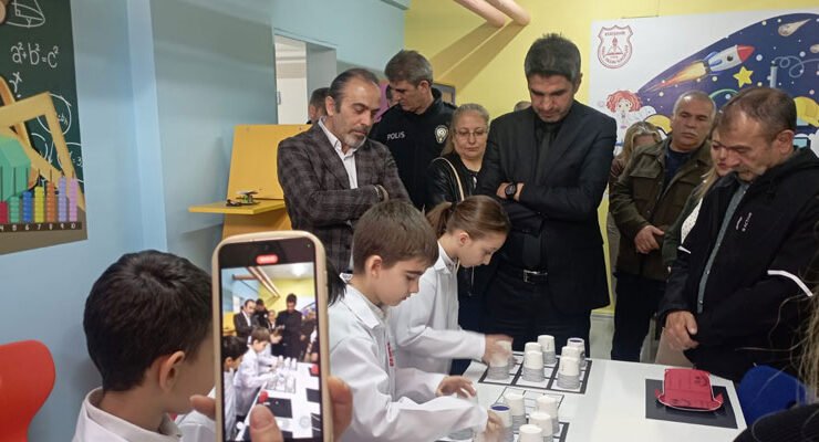 Eskişehir Halil Yasin İlkokulu’nda Çifte Açılış Coşkusu