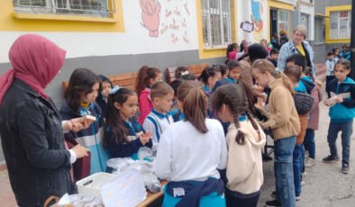 Eskişehir’deki ‘Minik Girişimciler Pazarı’ Rüzgâr Gibi Esti!