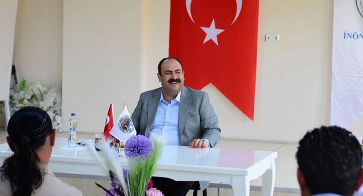 Oklubalı Mahallesi’nden Başkan Hamamcı’ya teşekkür ziyareti