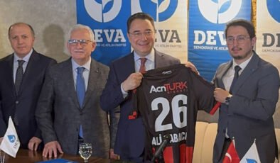 Ali Babacan: Eskişehir’e Yatırım Şart, Ülke Kötü Yönetiliyor