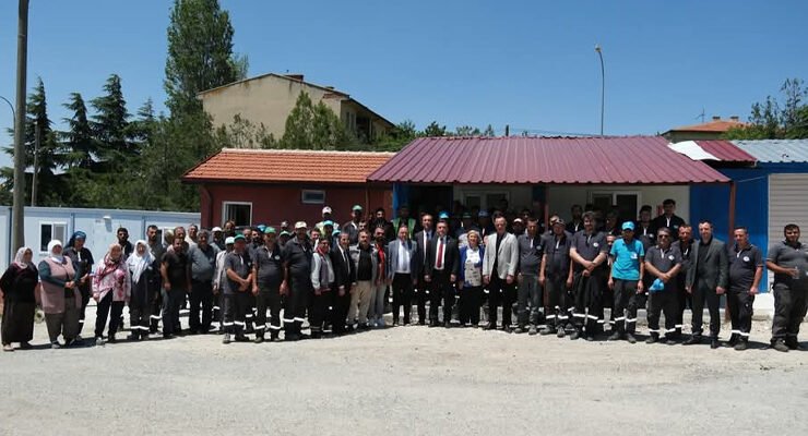 Başkan Habil Dökmeci’den Personeline Bayram Müjdesi
