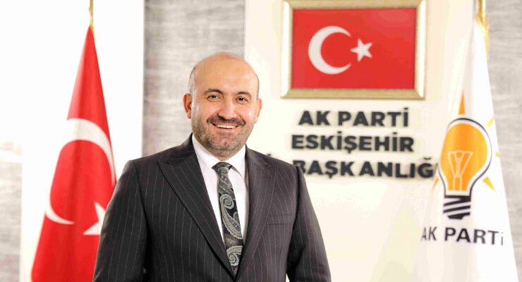 Albayrak’tan 15 Temmuz Daveti: Meydanlarda Birlik Olalım, Şehitlerimizi Dualarla Yâd Edelim