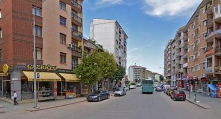 Eskişehir Seylap Caddesi’nde Gece Asfalt Mesaisi: Sürücüler Dikkat!