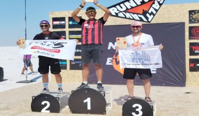 Eskişehirli Sporcudan Tuz Gölü’nde Gurur Veren Zafer