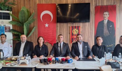 Murat Arnik, Adaylığını Açıkladı: Artık Değişim Zamanı!