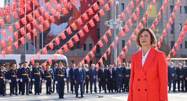 Ayşe Ünlüce: Cumhuriyet, Umudun ve Birliğin Simgesidir