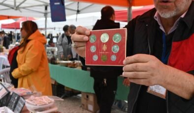 Eskişehir’de Yüzlerce Yıllık Koleksiyonculuk: Antika Paralar Alıcılarını Bekliyor