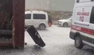 Eskişehir’de dolu yağışı: Sokaklar dakikalar içinde beyaza büründü