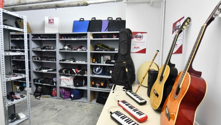 EGO’dan eşyalarını toplu taşıma araçlarında unutan Ankaralılara çağrı: Unutulan eşyalar sahiplerini bekliyor