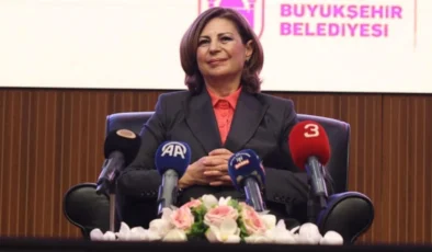 Ayşe Ünlüce: Kurultay tam bir demokrasi şöleni oldu