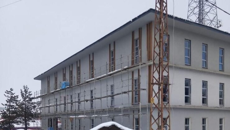 Kars'ta Kültür Hamlesi: Sarıkamış Halk Kütüphanesi projesi tamamlanıyor